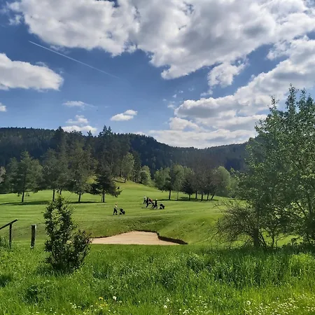 U Golfu Cihelny Pensión Karlovy Vary