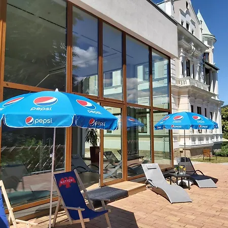 U Golfu Cihelny Pensión Karlovy Vary